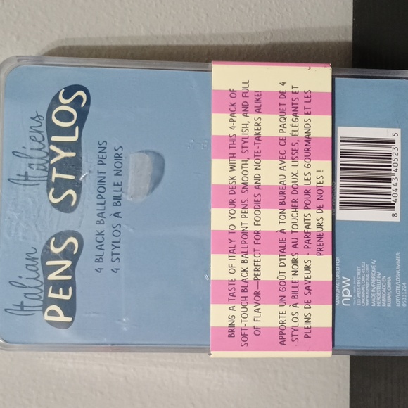 Italian Themed Journal And Ballpoint Pens Set - Picture 3 of 3